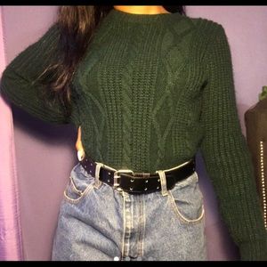COMFY FOREST GREEN SWEATER